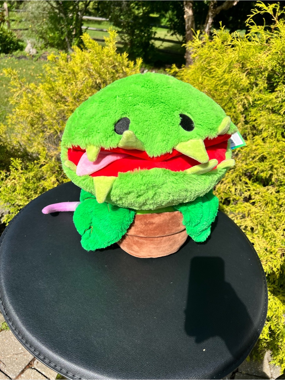 NWT Squishable Venus Flytrap Plush Mysterious Doctor Plague Large 18”